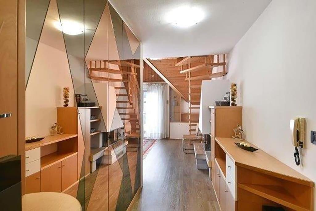 Penthouse In The Centre Daire Merano Dış mekan fotoğraf